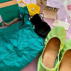 Tieks patent leather flats. Size 8 EUC barely worn